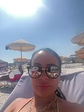 BrianaBloom free live xxx cams
