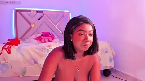 Brittanyjhons_ free live xxx cams