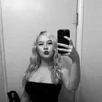 Chloeluvvv free live xxx cams