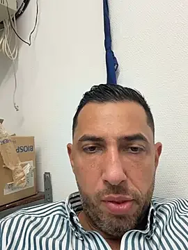 Chris83it free live xxx cams