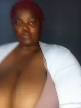ChubbyLucia camere xxx live gratis