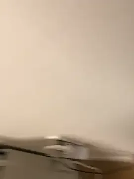 Cockoroach3333 free live xxx cams