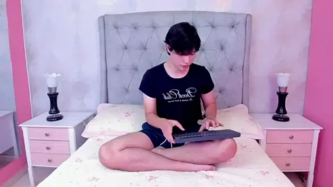 ColtonRyann free live xxx cams