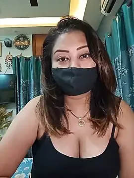 Cute-mili cam xxx live gratis