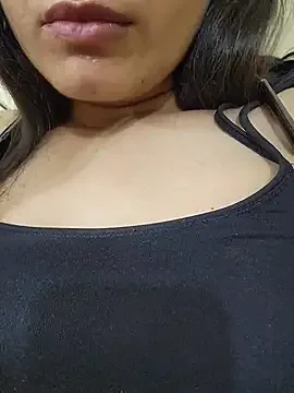 CuteSarikaLIVE ücretsiz canlı xxx cam