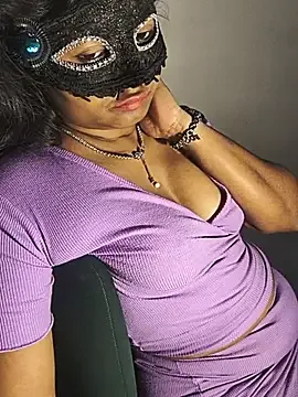 DIRTYSECRET_QUEEN_07 kostenlose live xxx cams
