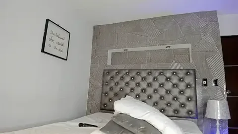 DereckandJakee ücretsiz canlı xxx cam