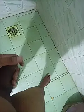 Dhananjaya069 免费直播 xxx 摄像头