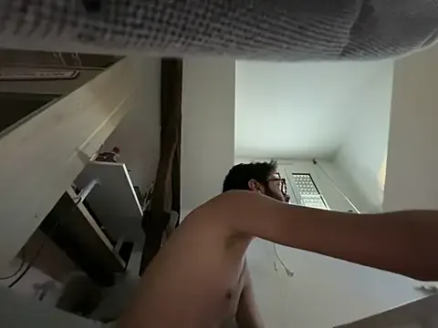 DoubleA2111 免费直播 xxx 摄像头
