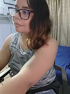 Eimy__saenz cam xxx trực tiếp miễn phí