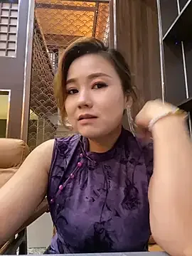 Elowen-520 безкоштовні live xxx cams