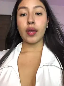 EmmaRossem free live xxx cams