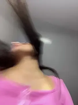 EmySofia 無料ライブ xxx カム
