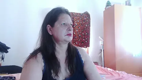 ExtasyMature cam xxx live gratis