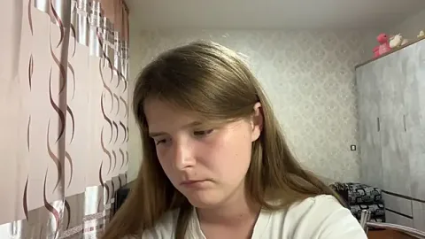 FayePapakostas free live xxx cams