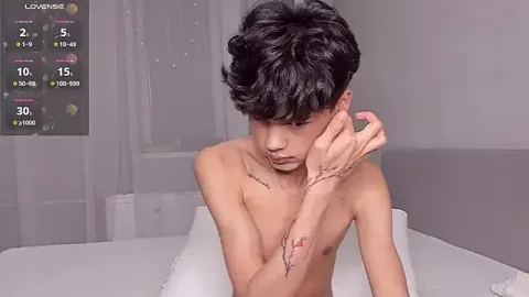 Felix_Rey ücretsiz canlı xxx cam