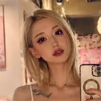 FoxyChpoxi free live xxx cams