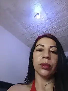 FrancheskaDior 免费直播 xxx 摄像头