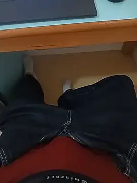 Fun_yacine 免费直播 xxx 摄像头