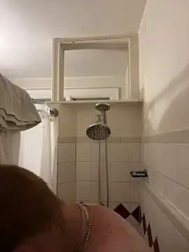 GingerChub4 free live xxx cams