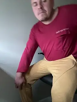 Gusta_bi zdarma živé xxx cams