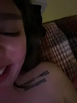H0oneyBabyyy zdarma živé xxx cams