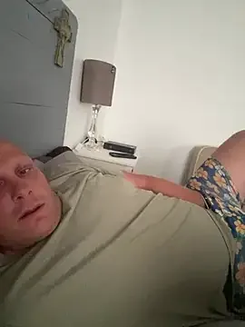 Hellboy_91 free live xxx cams