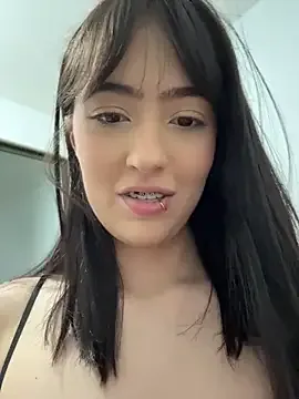 Hinata_3 zdarma živé xxx cams