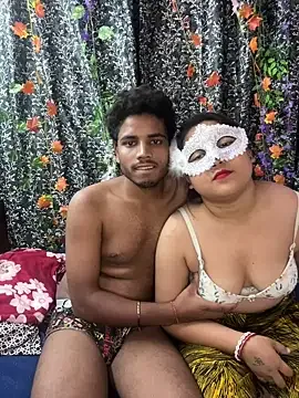 Hoti-couple-0 free live xxx cams
