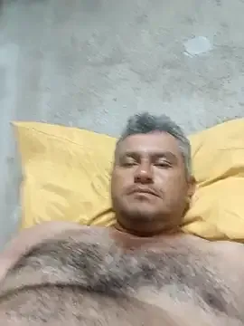 Hotvic_88 bezmaksas live xxx cams