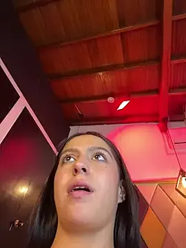 ImBastet zdarma živé xxx cams