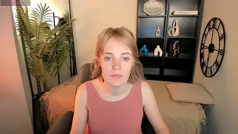 IrmaRonn free live xxx cams