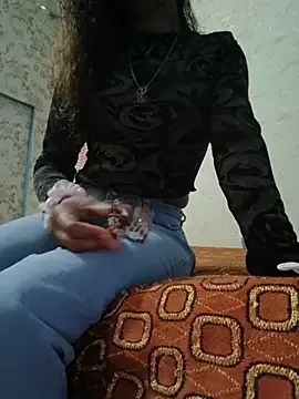 Itz_ishu camere xxx live gratis