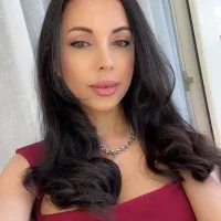 IzyDiamond free live xxx cams