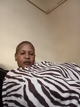 Jacklinemueni ücretsiz canlı xxx cam