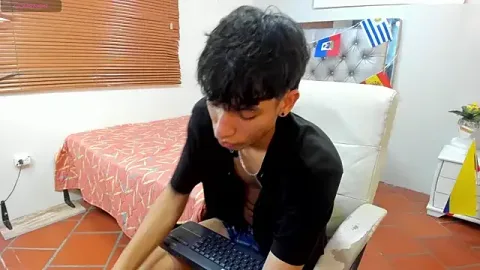 Jake_Falcon zdarma živé xxx cams