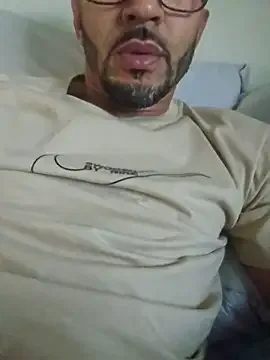 Jeff89sp free live xxx cams