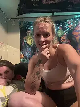 Jessiejames32 free live xxx cams