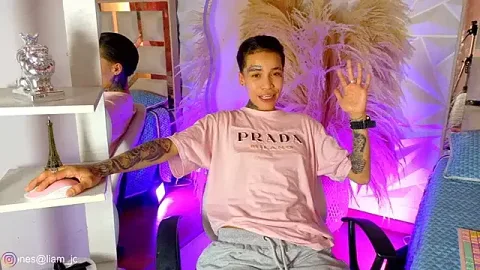 Jonesliam23 free live xxx cams