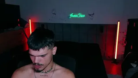 JordanShow free live xxx cams