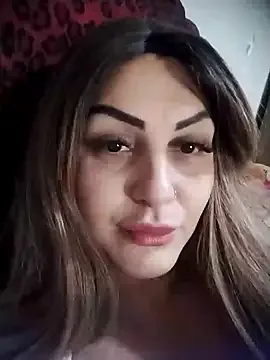 Julianafenix95 free live xxx cams