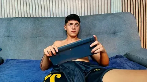 Justin_ortiz แคม xxx สดฟรี