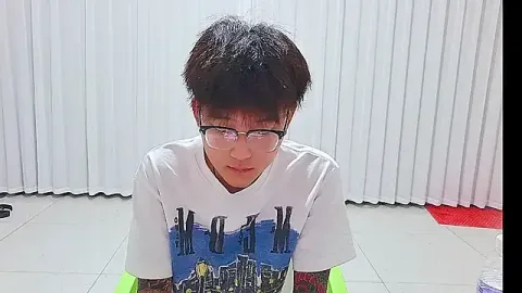 KK-cuteboy cam xxx trực tiếp miễn phí