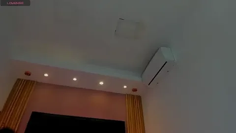 Kathie_Vega zdarma živé xxx cams