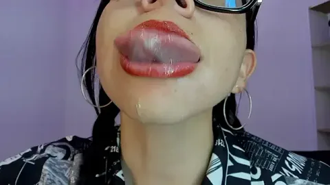 Katty_mouth ücretsiz canlı xxx cam