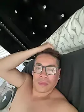 Kensushi3030 cam xxx trực tiếp miễn phí