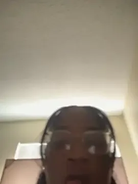 KiDaBrat ücretsiz canlı xxx cam