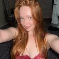 KikiBorn free live xxx cams