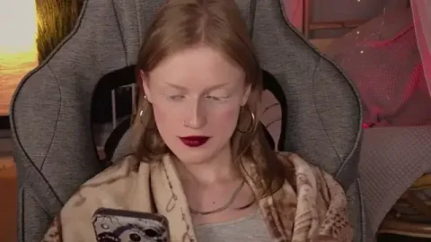 KiraMontoya zdarma živé xxx cams
