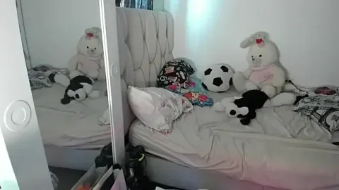 KittyKlum 무료 라이브 xxx 캠